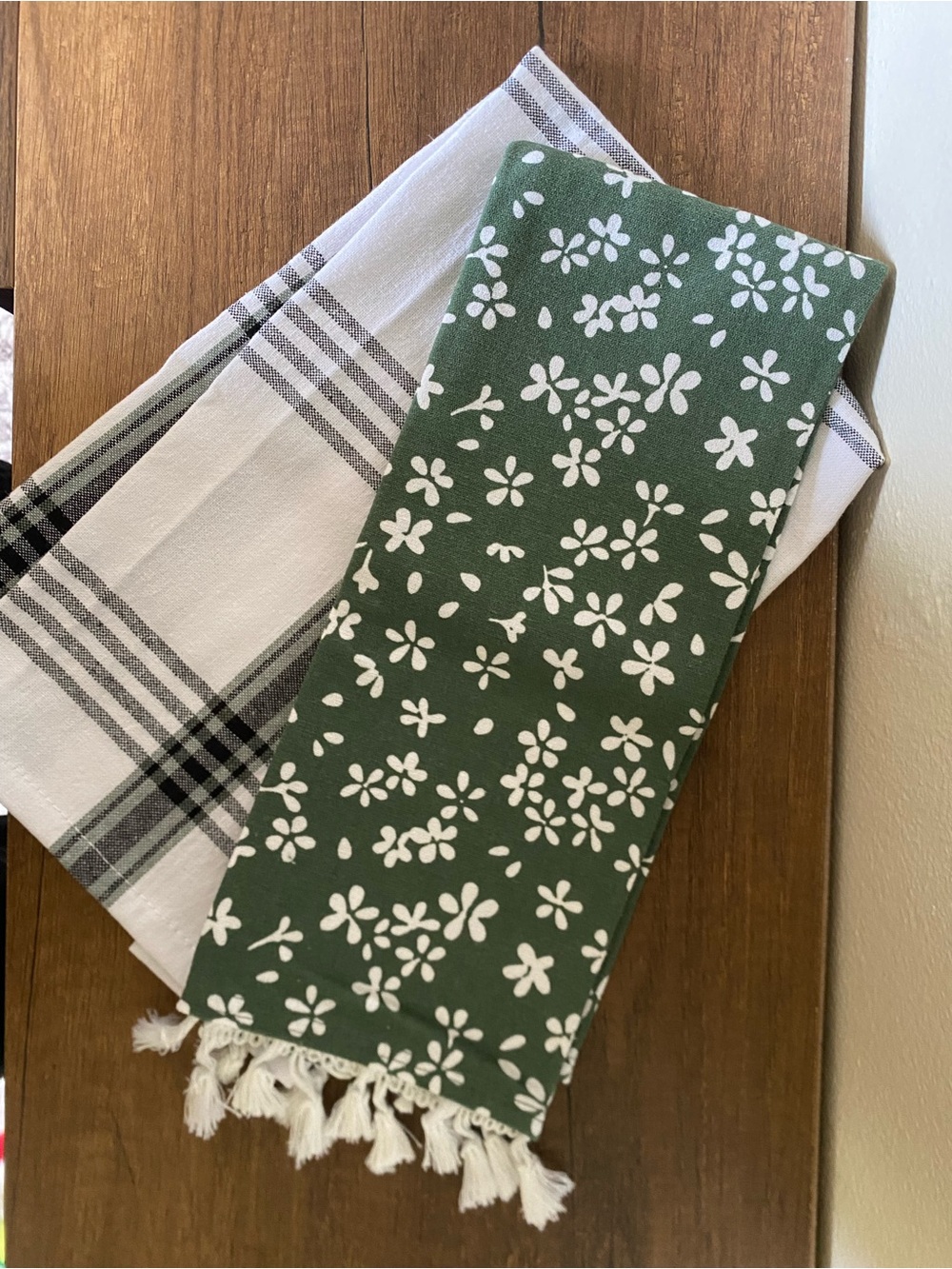 Target Green and White Floral & Black Plaid Kitchen Towels - Set of 2